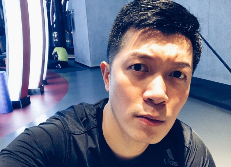 张勇耀的第一张照片--香港认干亲服务网