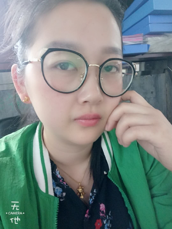 小琦的第一张照片--香港认干亲服务网