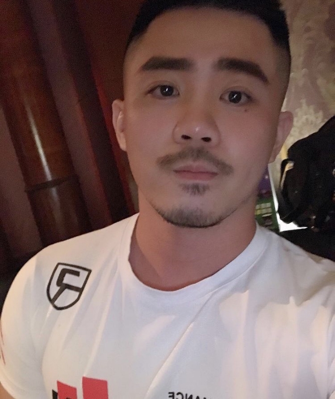 岁月的第二张照片--香港认干亲服务网