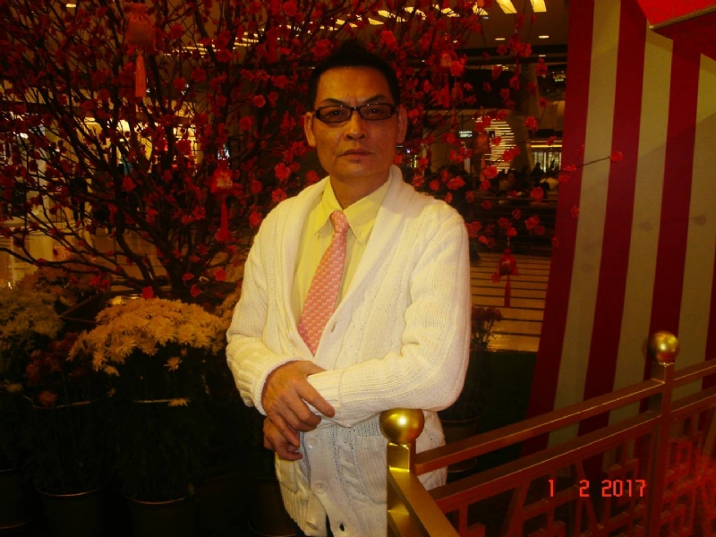 sun的第一张照片--香港认干亲服务网