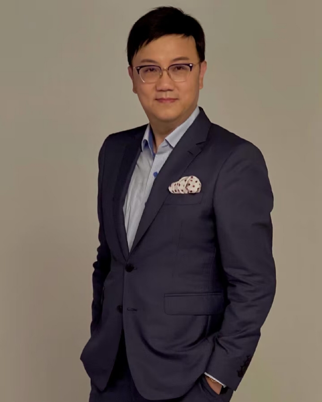 James的第一张照片--香港认干亲服务网