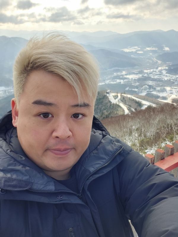 等愛的男人的第一张照片--香港认干亲服务网