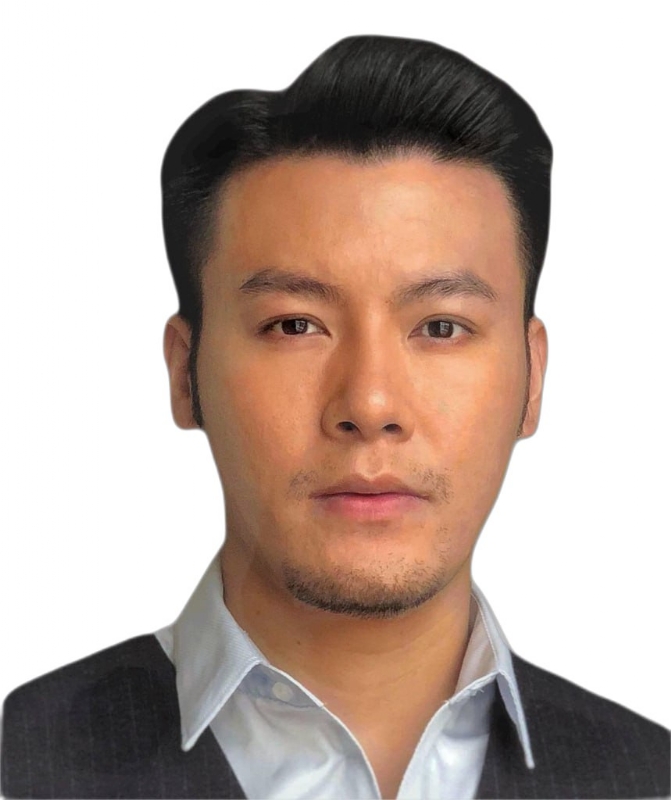 怀揣梦想的第一张照片--香港认干亲服务网