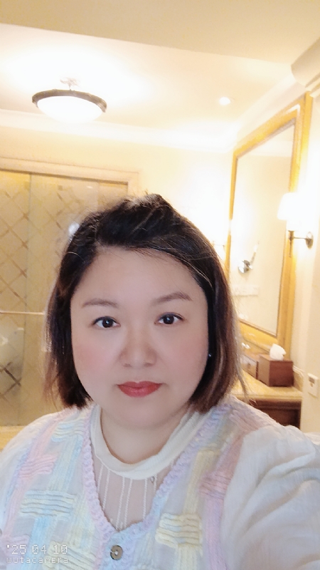 衎静玲瓏的第二张照片--香港认干亲服务网