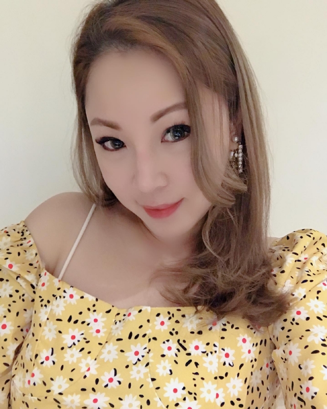 anni的第一张照片--香港认干亲服务网